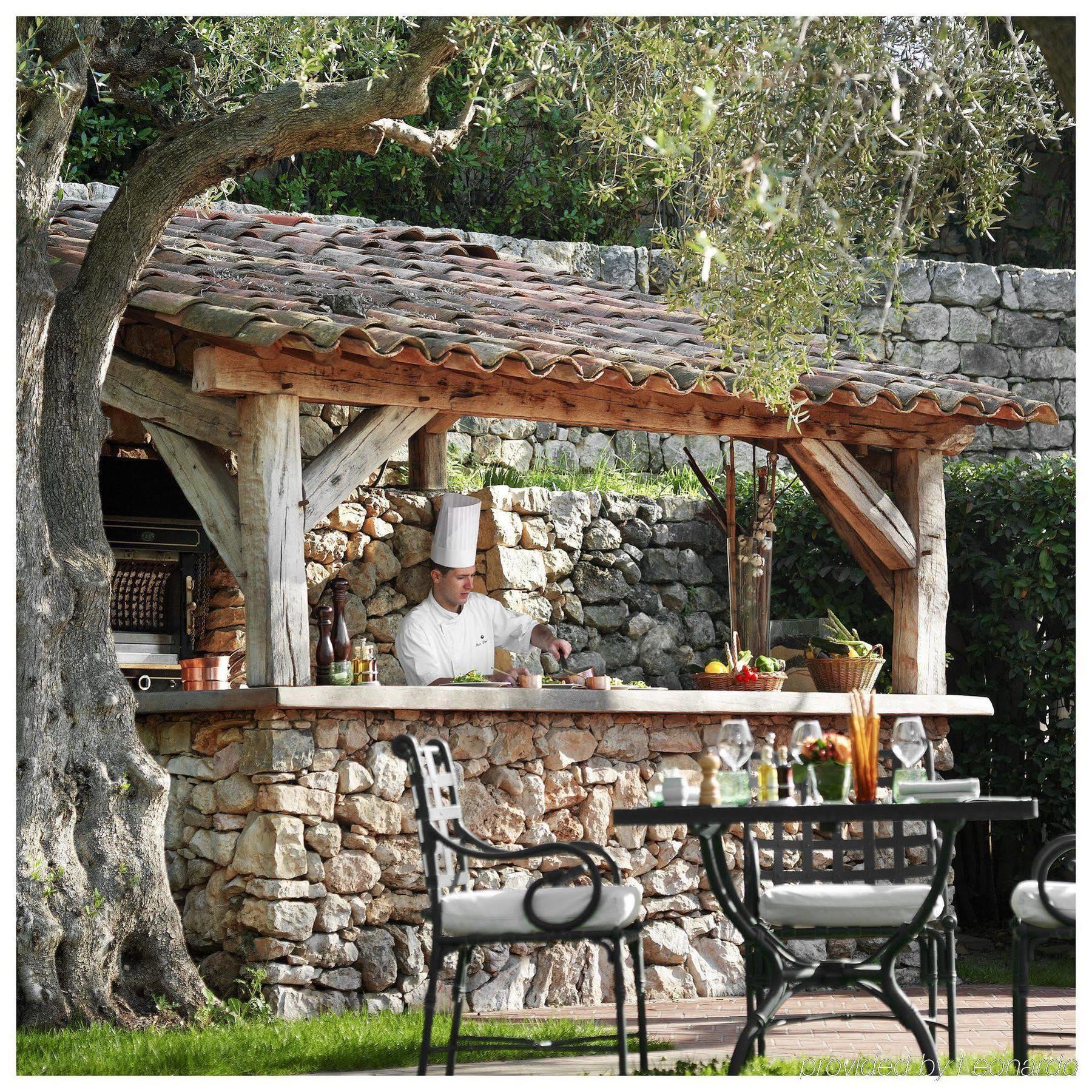 Chateau Saint-Martin & Spa, Oetker Hotels Vence Esterno foto